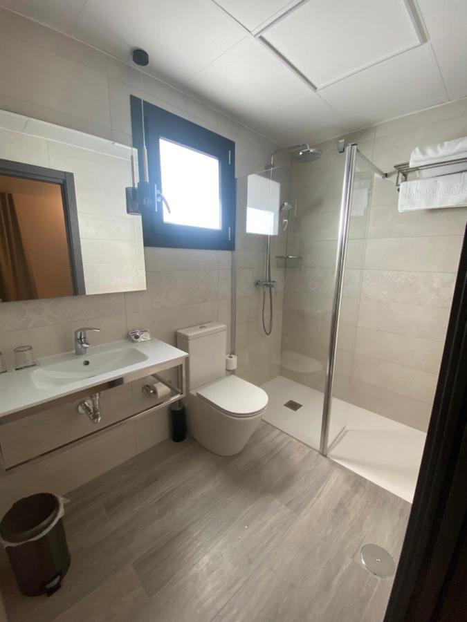 Hotel Lusitania, Centro Ciudad, Parking Privado เมรีดา ภายนอก รูปภาพ